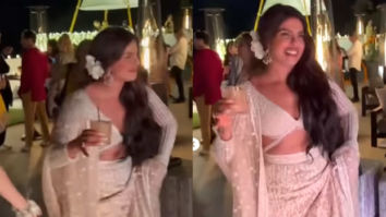 Priyanka Chopra grooves to Shah Rukh Khan’s ‘Deewangi Deewangi’ song at her Diwali bash, watch video