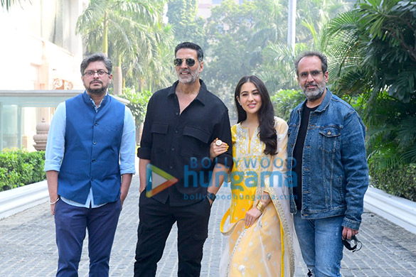 Photos: Akshay Kumar, Sara Ali Khan, Aanand L Rai promote Atrangi Re in Delhi Photos: Akshay Kumar, Sara Ali Khan, Aanand L Rai promote Atrangi Re in Delhi
