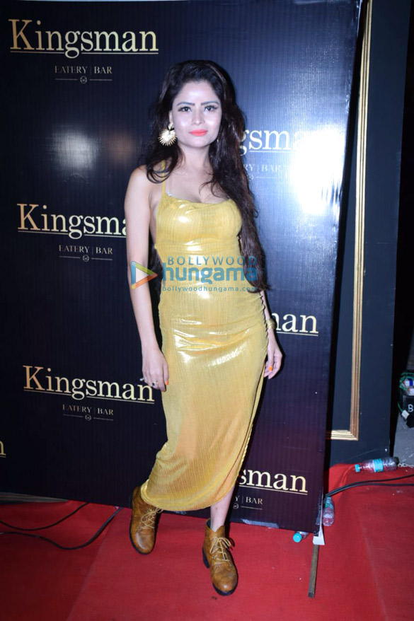 Photos: Jaan Kumar Sanu, Gehana Vasisth, Nikita Rawal and others at the opening of The Kingsman Eatery and Bar in Juhu Photos: Jaan Kumar Sanu, Gehana Vasisth, Nikita Rawal and others at the opening of The Kingsman Eatery and Bar in Juhu