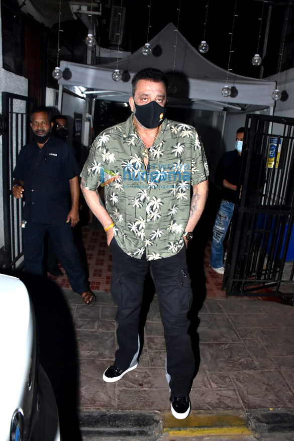 Photos: Sanjay Dutt and Priya Dutt spotted at Mizu in Bandra