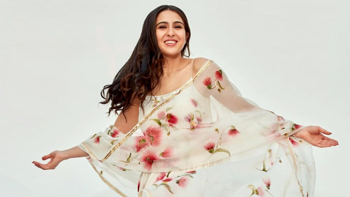 Sara Ali Khan’s most dramatic dance on Amrita Singh’s song ‘Jab Hum Jawan Honge’ from Betaab