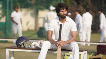 Shahid Kapoor reduces his fees from Rs. 31 cr. to keep Jersey in race for a theatrical release – convinces producers not to opt for OTT