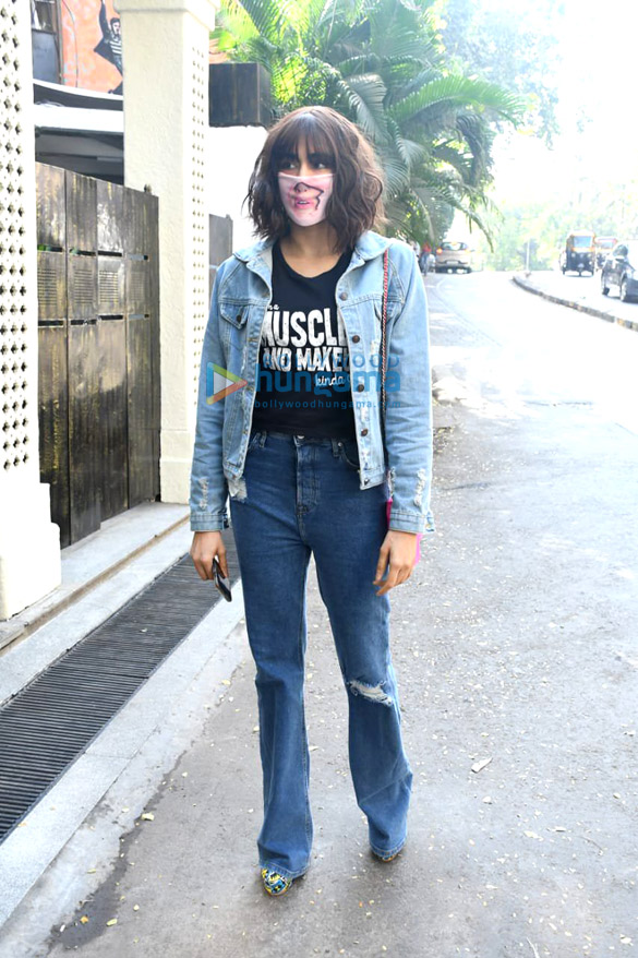 Photos: Adah Sharma spotted in Bandra Photos: Adah Sharma spotted in Bandra