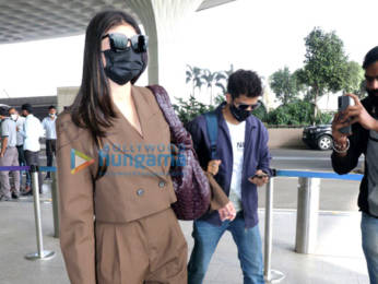 Photos: Urvashi Rautela, Mouni Roy and Laxmi Rai snapped at the airport