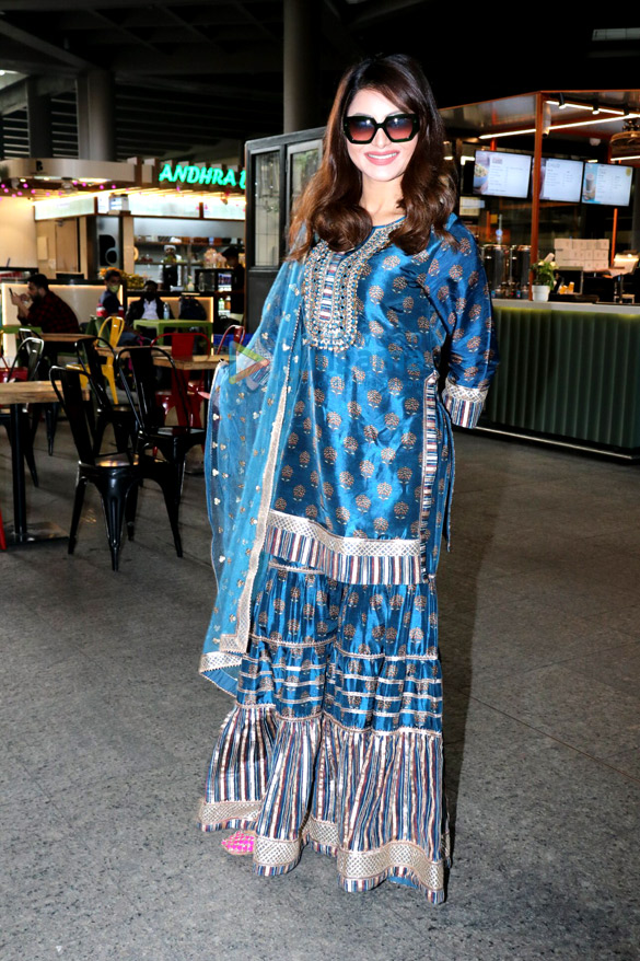 Photos: Urvashi Rautela, Katrina Kaif, Mouni Roy and Laxmi Rai snapped at the airport Photos: Urvashi Rautela, Katrina Kaif, Mouni Roy and Laxmi Rai snapped at the airport