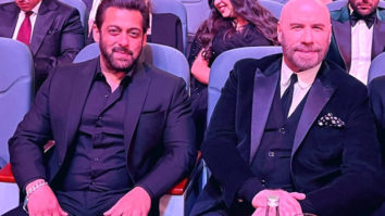 Salman Khan meets John Travolta in Riyadh; introduces himself to the Hollywood legend