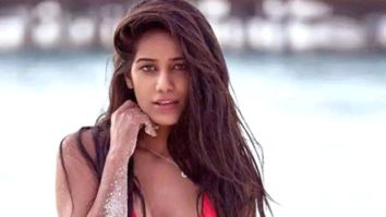 Supreme Court grants pre-arrest bail to Poonam Pandey in the alleged pornography case