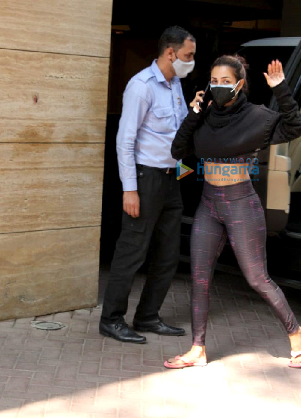 Photos: Malaika Arora spotted in Bandra Photos: Malaika Arora spotted in Bandra