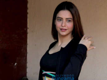 Photos: Pooja Hegde, Aamna Shariff, Isha Koppikar spotted at Pilates class