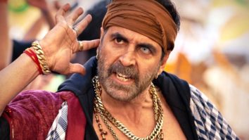 Bachchhan Paandey: Saare Bolo Bewafa Song | Akshay Kumar, Kriti Sanon