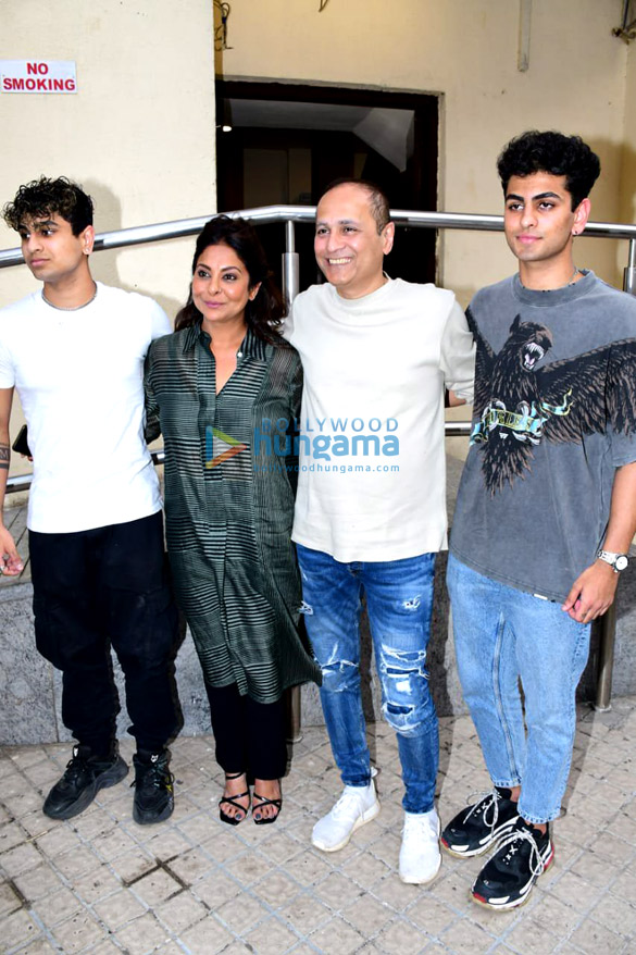 Photos: Vidya Balan, Shefali Shah, Vipul Amrutlal Shah, and others spotted at the screening of Jalsa Photos: Vidya Balan, Shefali Shah, Vipul Amrutlal Shah, and others spotted at the screening of Jalsa