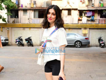 Photos: Divya Khosla Kumar snapped in Andheri