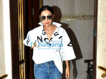 Photos: Gauri Khan snapped at Manish Malhotra's house in Bandra