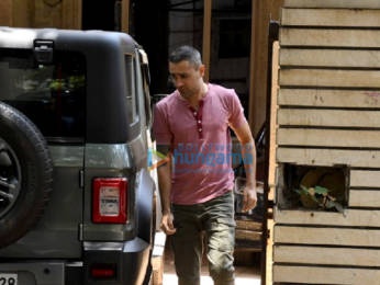 Photos: Imran Khan spotted in Bandra