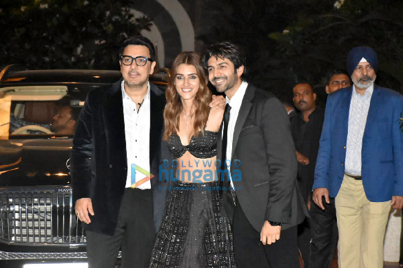 Photos: Kartik Aaryan, Kriti Sanon, Dinesh Vijan and others snapped at Pooja Vijan’s wedding bash at Taj, Colaba