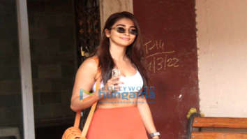 Photos: Pooja Hegde and Isha Koppikar spotted at Pilates class