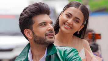 Karan Kundra goes down on his knees for Naagin actress Tejasswi Prakash on the sets of Dance Deewane Juniors