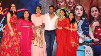 Akshay Kumar, Bhumi Pednekar and Raksha Bandhan team snapped at trailer launch at Delite Cinema in Delhi