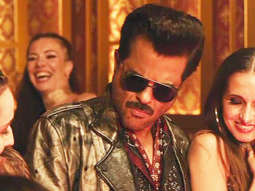 Kya Papa Ji Ko Sacch Mein Pyaar Hua Hai? | JugJugg Jeeyo | Varun Dhawan, Kiara Advani, Anil Kapoor, Neetu Singh Kya Papa Ji Ko Sacch Mein Pyaar Hua Hai? | JugJugg Jeeyo | Varun Dhawan, Kiara Advani, Anil Kapoor, Neetu Singh