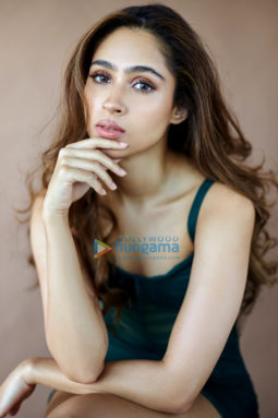Celeb Photos Of Pashmina Roshan