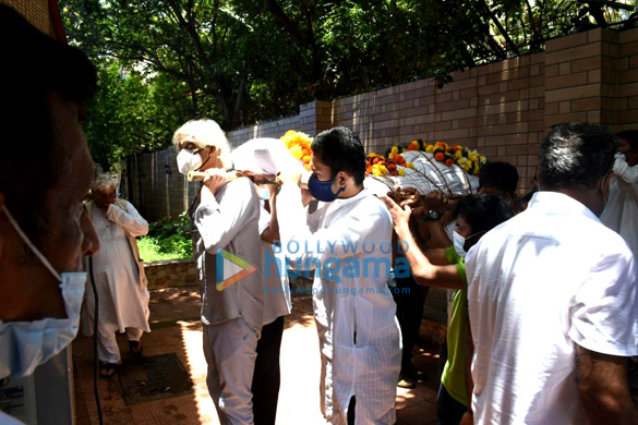 Photos: Celebs arrive at Sudhir Mishra’s residence after the filmmaker’s mother passes away Photos: Celebs arrive at Sudhir Mishra’s residence after the filmmaker’s mother passes away