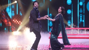 After Neetu Kapoor grooves to Shamshera song, son Ranbir Kapoor grooves to mother’s song ‘Keh Doon Tumhe’