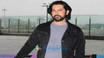 Photos: Alaya F, Aftab Shivdasani and Pooja Hegde snapped at the airport Photos: Alaya F, Aftab Shivdasani and Pooja Hegde snapped at the airport