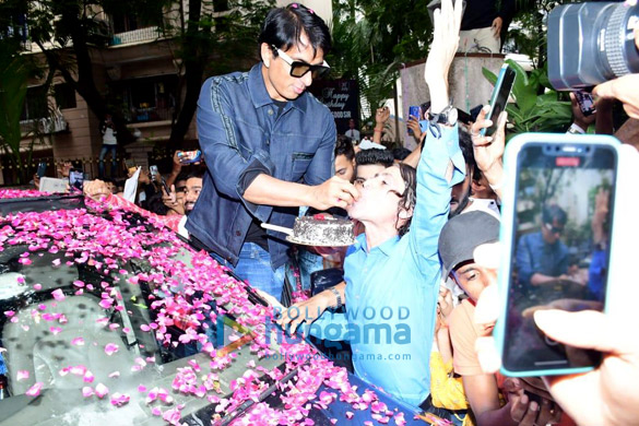 Photos: Sonu Sood celebrates his birthday with fans and media Photos: Sonu Sood celebrates his birthday with fans and media