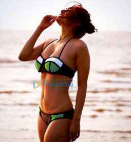 Celebrity Photos of Akanksha Puri