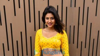 Photos: Anjali Arora snapped promoting her new song ‘Saiyyan Dil Mein Aana Re’