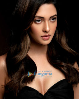 Celeb Photos Of Riya Sen