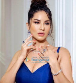 Celebrity Photos of Sunny Leone