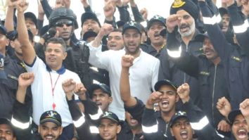 Salman Khan meets the Navy force at INS, Visakhapatnam; spends day with the soldiers