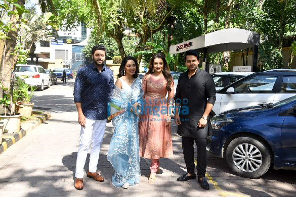 Photos: Cast of Ponniyin Selvan Part-1 snapped promoting the film at JW Marriot in Juhu Photos: Cast of Ponniyin Selvan Part-1 snapped promoting the film at JW Marriot in Juhu