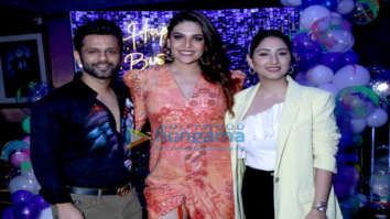 Photos: TV Celebs grace the birthday party of actress Anjum Fakih