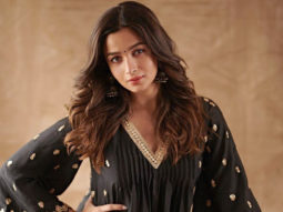 Alia Bhatt receives Priyadarshni Academy’s Smita Patil Memorial Award for Best Actor; calls it ‘tremendous honour’