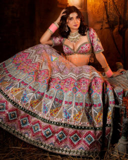 Celebrity Photos of Kanika Mann