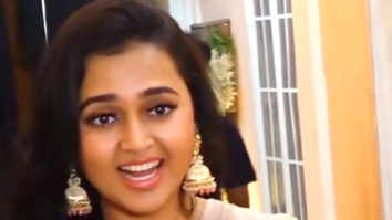 Tejasswi Prakash and Anjali Arora smile for paps