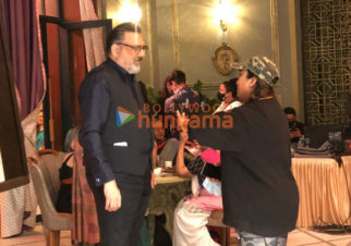 On the sets of the movie Uunchai