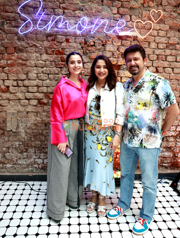 Photos: Celebs snapped at Simone Singh’s birthday bash Photos: Celebs snapped at Simone Singh’s birthday bash