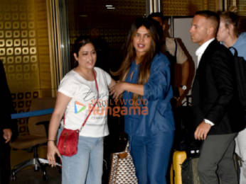 Photos: Priyanka Chopra Jonas, Akshay Kumar and Janhvi Kapoor snapped at the airport