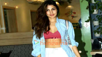 Photos: Rhea Chakraborty clicked with brother in Bandra, Mumbai