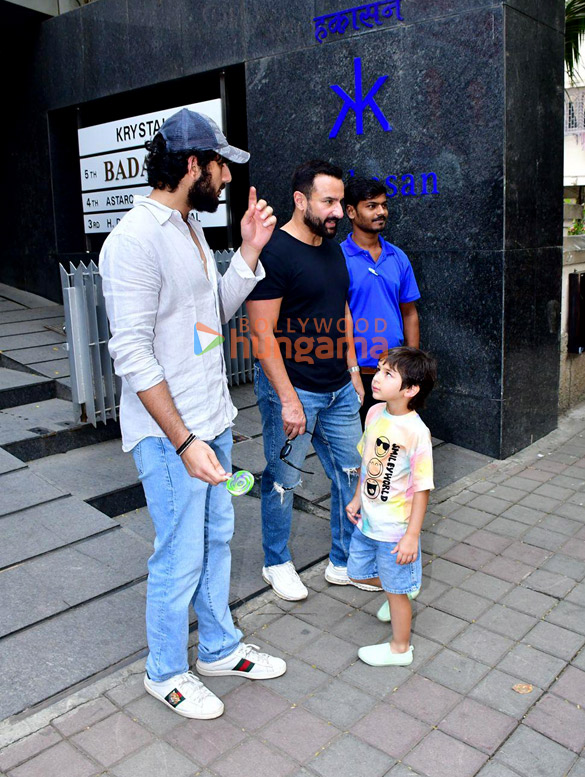 Photos: Saif Ali Khan, Ibraham Ali Khan and Taimur Ali Khan spotted at Hakkasan in Bandra Photos: Saif Ali Khan, Ibraham Ali Khan and Taimur Ali Khan spotted at Hakkasan in Bandra