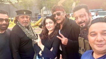 Raveena Tandon visits the sets of Baap; clicks selfie with Sunny Deol, Mithun Chakraborty, Jackie Shroff and Sanjay Dutt