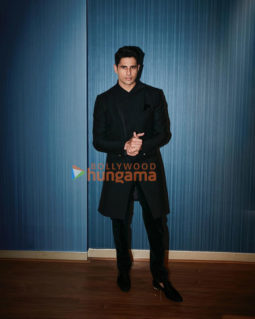 Celebrity Photos of Sidharth Malhotra
