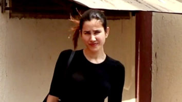 Sonnalli Seygall greets paps after a pilates session
