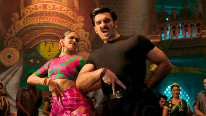 Current Laga Re: Cirkus | Ranveer Singh, Deepika Padukone