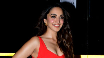 Photos: Kiara Advani and Vicky Kaushal snapped promoting Govinda Naam Mera on the sets of The Kapil Sharma Show