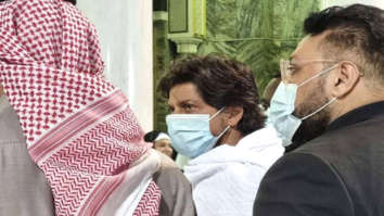 Shah Rukh Khan performs Umrah at Mecca after wrapping up Dunki in Saudi Arabia, see photos