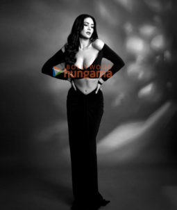 Celeb Photos Of Esha Gupta